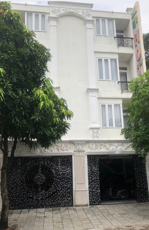Mặt tiền